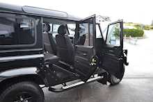 Land Rover Defender 110 XS Station Wagon 2.2 Manual Diesel