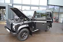 Land Rover Defender 110 XS Station Wagon 2.2 Manual Diesel