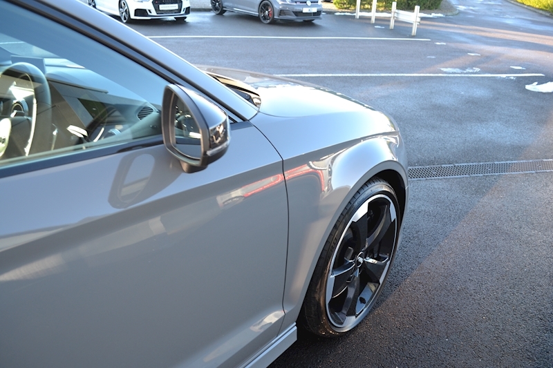 Audi 2.5 TFSI Audi Sport Edition Saloon 4dr Petrol S Tronic quattro (s/s) (400 ps)