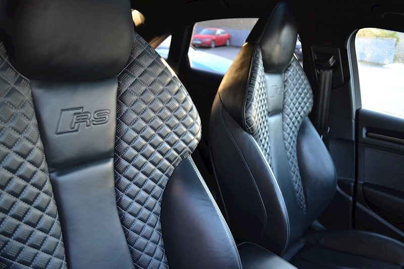 Audi 2.5 TFSI Audi Sport Edition Saloon 4dr Petrol S Tronic quattro (s/s) (400 ps)