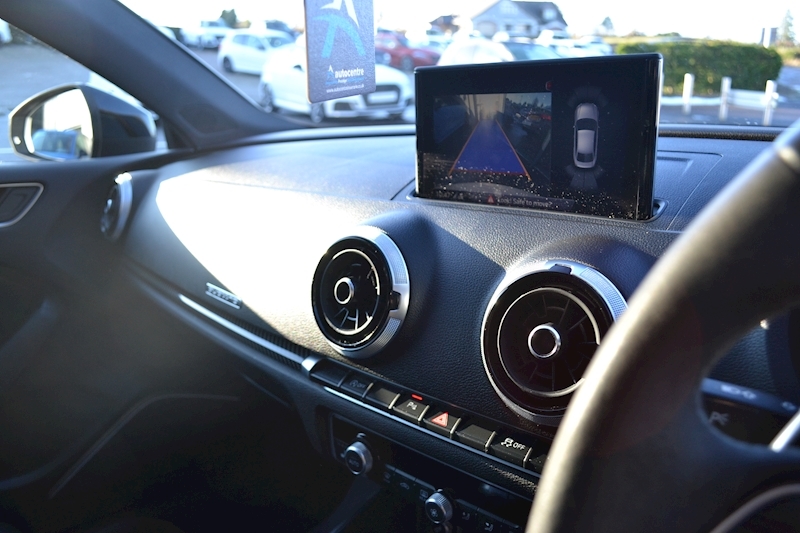 Audi 2.5 TFSI Audi Sport Edition Saloon 4dr Petrol S Tronic quattro (s/s) (400 ps)