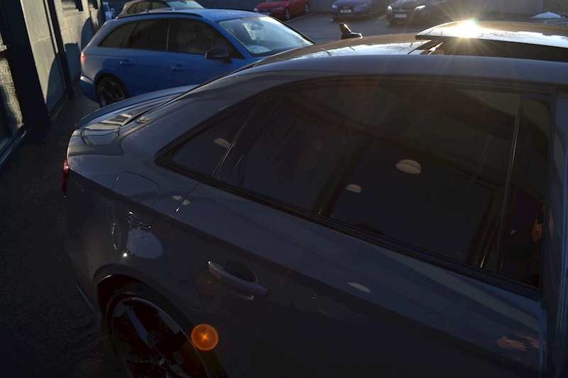 Audi 2.5 TFSI Audi Sport Edition Saloon 4dr Petrol S Tronic quattro (s/s) (400 ps)