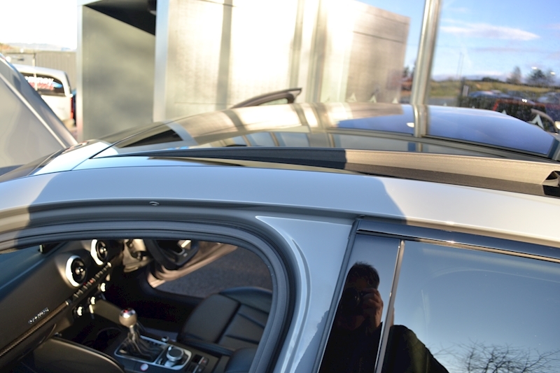 Audi 2.5 TFSI Audi Sport Edition Saloon 4dr Petrol S Tronic quattro (s/s) (400 ps)