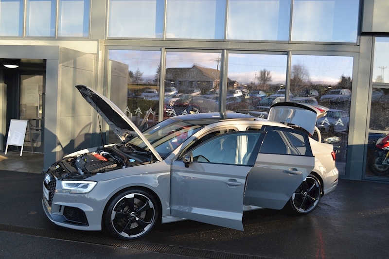 Audi 2.5 TFSI Audi Sport Edition Saloon 4dr Petrol S Tronic quattro (s/s) (400 ps)