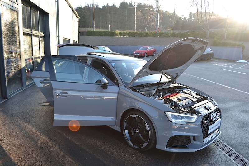 Audi 2.5 TFSI Audi Sport Edition Saloon 4dr Petrol S Tronic quattro (s/s) (400 ps)