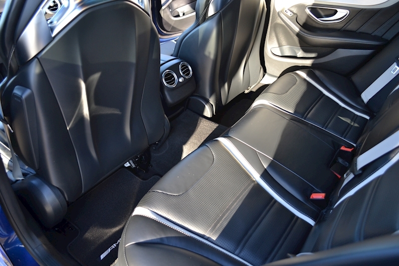 Mercedes-Benz 4.0 C63 V8 BiTurbo AMG S (Premium) Saloon 4dr Petrol SpdS MCT (s/s) (510 ps)