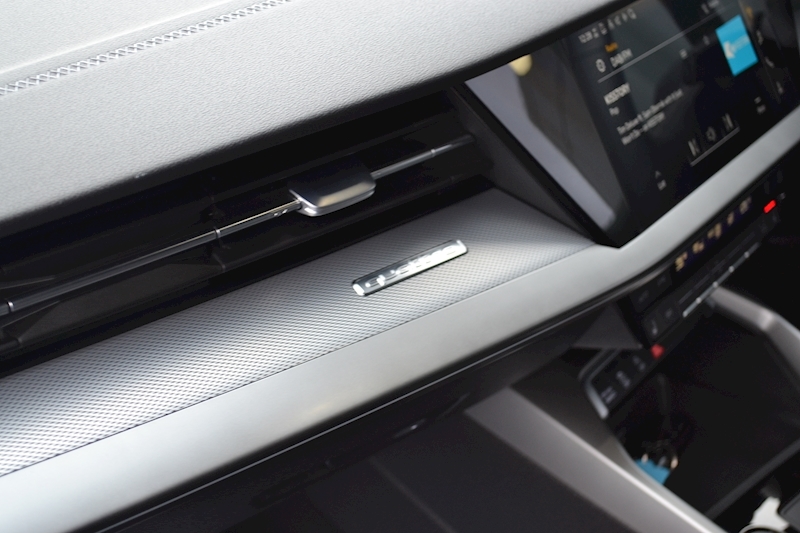 Audi 2.0 TFSI Sportback 5dr Petrol S Tronic quattro (s/s) (310 ps)