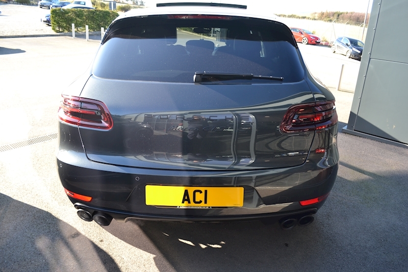 Porsche 3.0T V6 GTS SUV 5dr Petrol PDK 4WD (s/s) (360 ps)