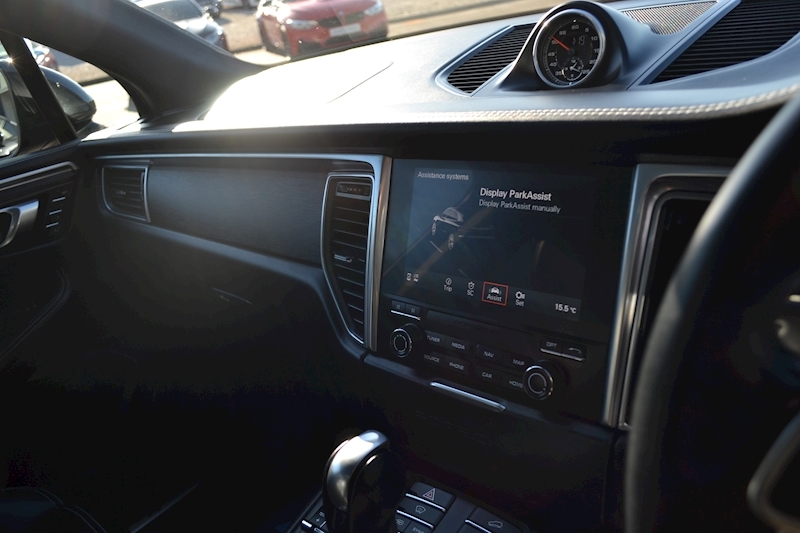 Porsche 3.0T V6 GTS SUV 5dr Petrol PDK 4WD (s/s) (360 ps)