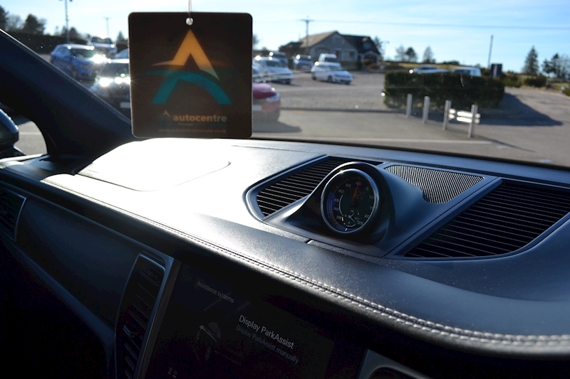 Porsche 3.0T V6 GTS SUV 5dr Petrol PDK 4WD (s/s) (360 ps)