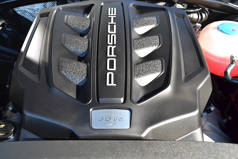 Porsche 3.0T V6 GTS SUV 5dr Petrol PDK 4WD (s/s) (360 ps)