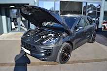 Porsche 3.0T V6 GTS SUV 5dr Petrol PDK 4WD (s/s) (360 ps)