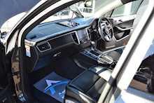 Porsche 3.0T V6 GTS SUV 5dr Petrol PDK 4WD (s/s) (360 ps)