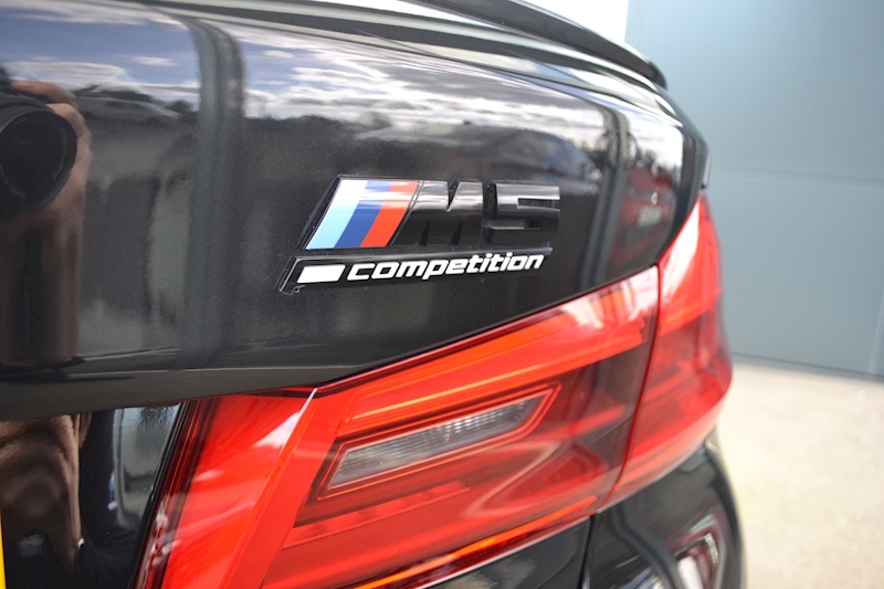 BMW 4.4i V8 Competition Saloon 4dr Petrol Steptronic xDrive (s/s) (625 ps)