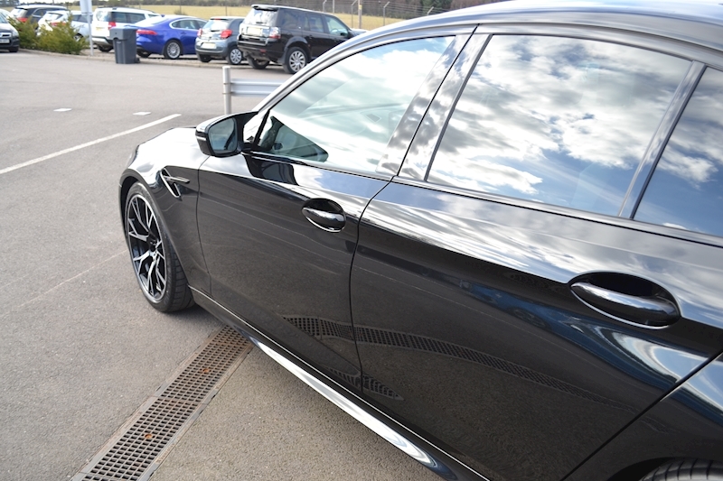 BMW 4.4i V8 Competition Saloon 4dr Petrol Steptronic xDrive (s/s) (625 ps)