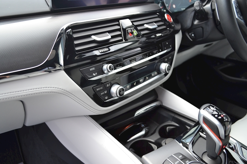 BMW 4.4i V8 Competition Saloon 4dr Petrol Steptronic xDrive (s/s) (625 ps)