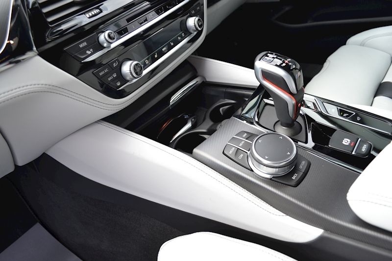 BMW 4.4i V8 Competition Saloon 4dr Petrol Steptronic xDrive (s/s) (625 ps)