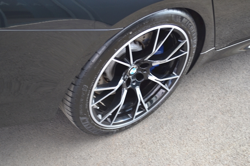 BMW 4.4i V8 Competition Saloon 4dr Petrol Steptronic xDrive (s/s) (625 ps)