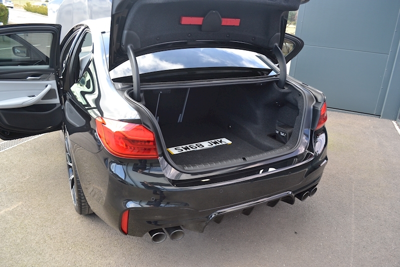 BMW 4.4i V8 Competition Saloon 4dr Petrol Steptronic xDrive (s/s) (625 ps)