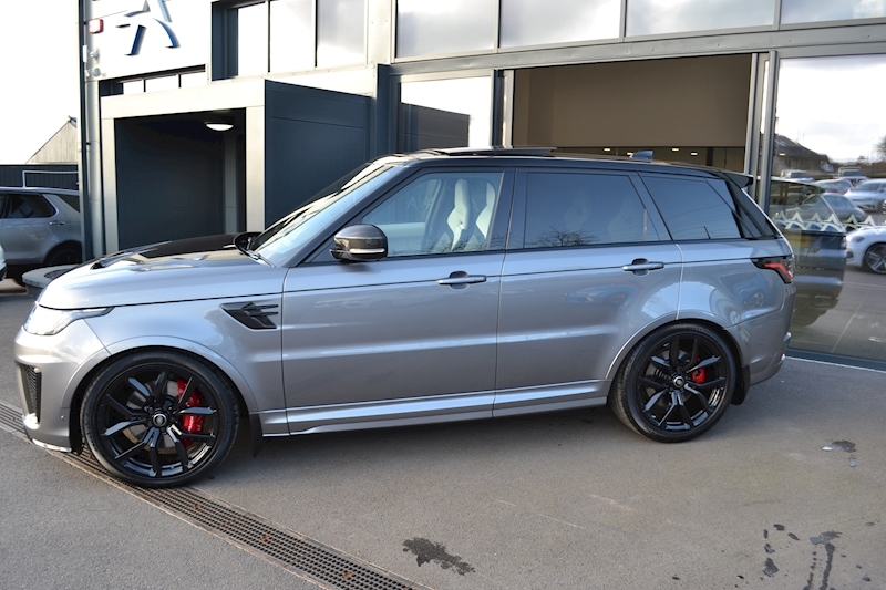 Land Rover 5.0 P575 V8 SVR SUV 5dr Petrol Auto 4WD (s/s) (575 ps)