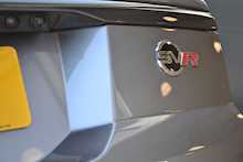 Land Rover 5.0 P575 V8 SVR SUV 5dr Petrol Auto 4WD (s/s) (575 ps)