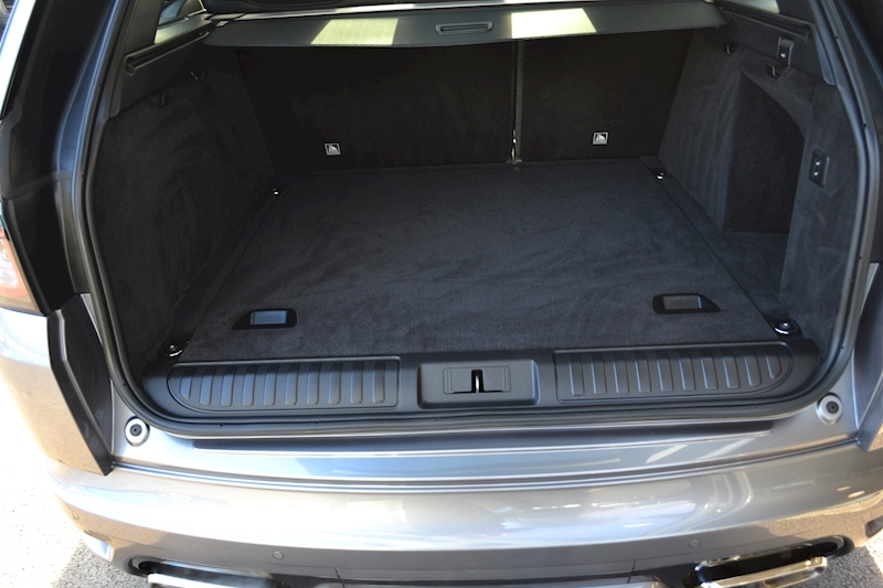 Land Rover 5.0 P575 V8 SVR SUV 5dr Petrol Auto 4WD (s/s) (575 ps)