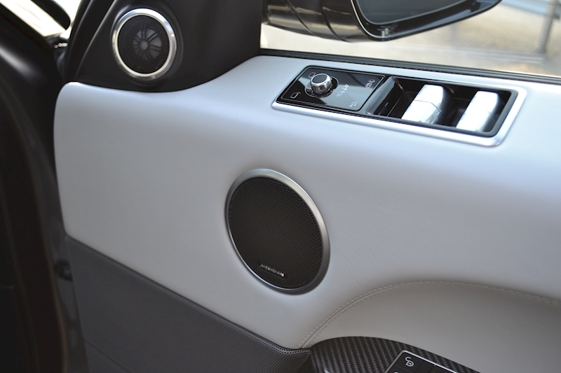 Land Rover 5.0 P575 V8 SVR SUV 5dr Petrol Auto 4WD (s/s) (575 ps)