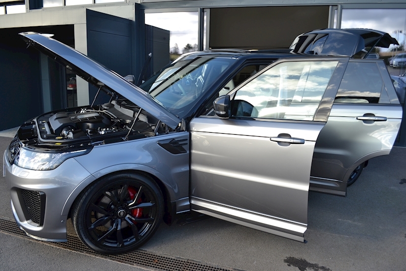 Land Rover 5.0 P575 V8 SVR SUV 5dr Petrol Auto 4WD (s/s) (575 ps)