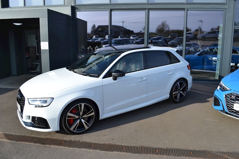 Audi 2.5 TFSI Audi Sport Edition Sportback 5dr Petrol S Tronic quattro (s/s) (400 ps)