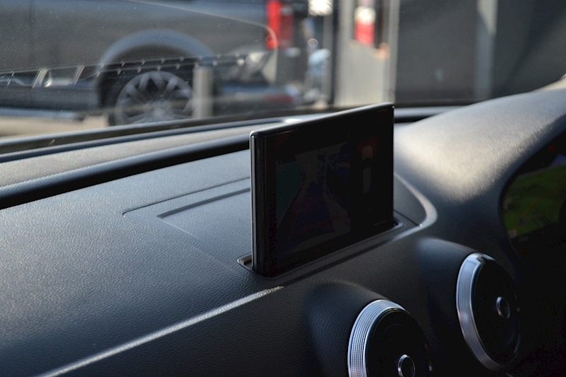 Audi 2.5 TFSI Audi Sport Edition Sportback 5dr Petrol S Tronic quattro (s/s) (400 ps)