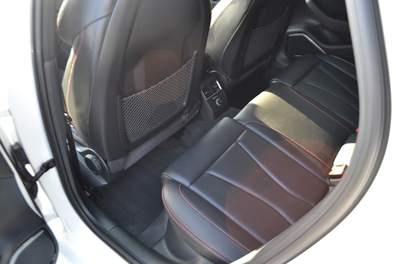 Audi 2.5 TFSI Audi Sport Edition Sportback 5dr Petrol S Tronic quattro (s/s) (400 ps)