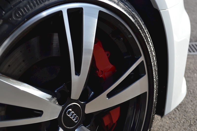 Audi 2.5 TFSI Audi Sport Edition Sportback 5dr Petrol S Tronic quattro (s/s) (400 ps)