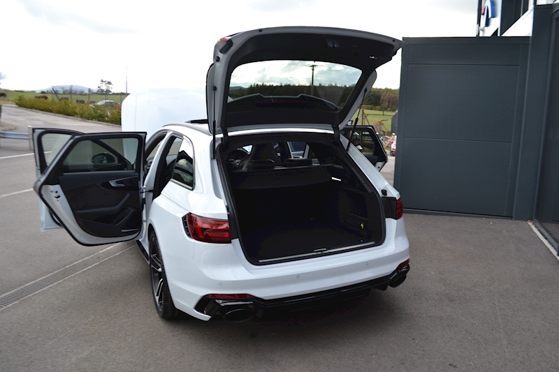 Audi 2.9 TFSI V6 Sport Edition Avant 5dr Petrol Tiptronic quattro (s/s) (450 ps)