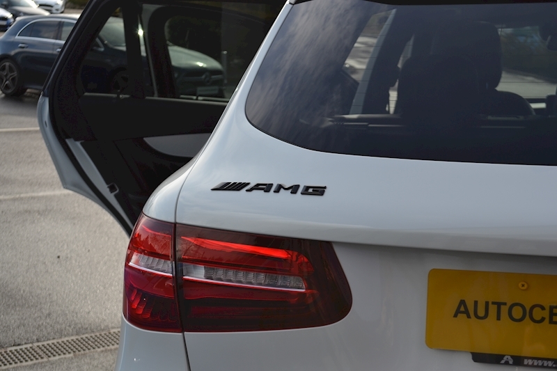 Mercedes-Benz 4.0 GLC63 V8 BiTurbo AMG (Premium) SUV 5dr Petrol SpdS MCT 4MATIC+ (s/s) (476 ps)