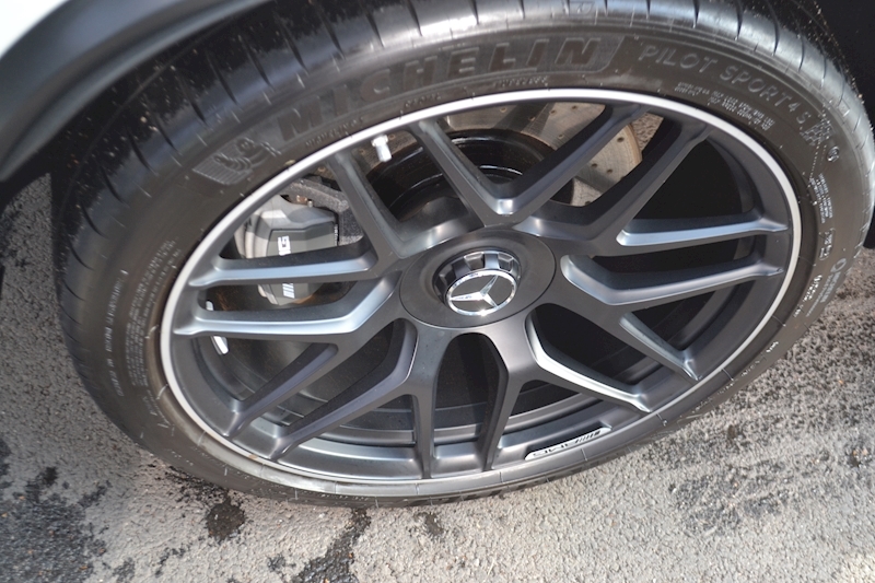 Mercedes-Benz 4.0 GLC63 V8 BiTurbo AMG (Premium) SUV 5dr Petrol SpdS MCT 4MATIC+ (s/s) (476 ps)