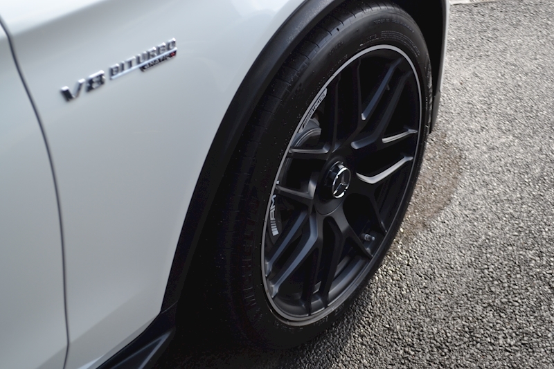 Mercedes-Benz 4.0 GLC63 V8 BiTurbo AMG (Premium) SUV 5dr Petrol SpdS MCT 4MATIC+ (s/s) (476 ps)