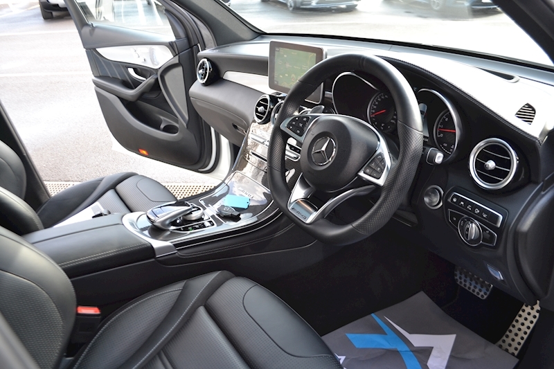 Mercedes-Benz 4.0 GLC63 V8 BiTurbo AMG (Premium) SUV 5dr Petrol SpdS MCT 4MATIC+ (s/s) (476 ps)