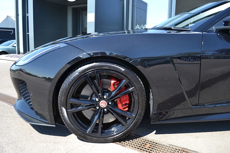 Jaguar 5.0 V8 Supercharged SVR Coupe 2dr Petrol Automatic (AWD) (269 g/km, 567 bhp)