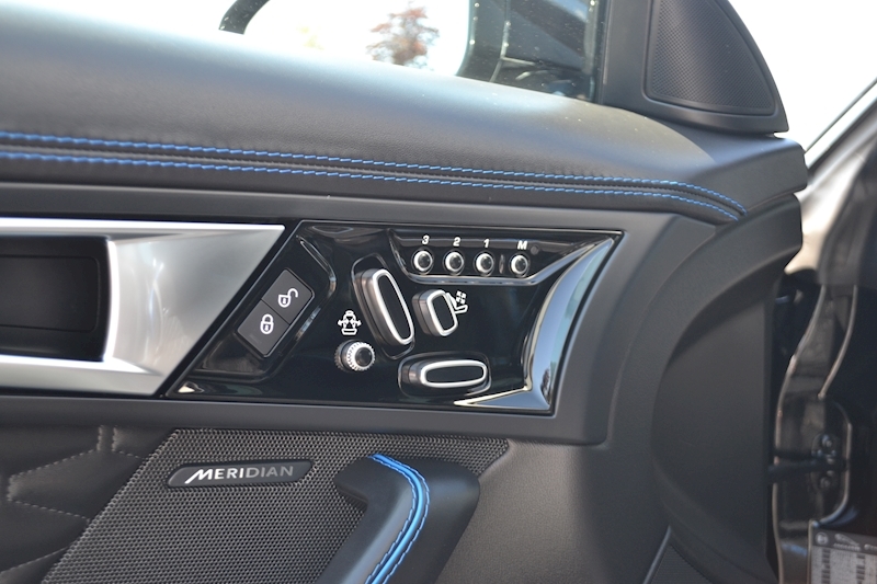 Jaguar 5.0 V8 Supercharged SVR Coupe 2dr Petrol Automatic (AWD) (269 g/km, 567 bhp)