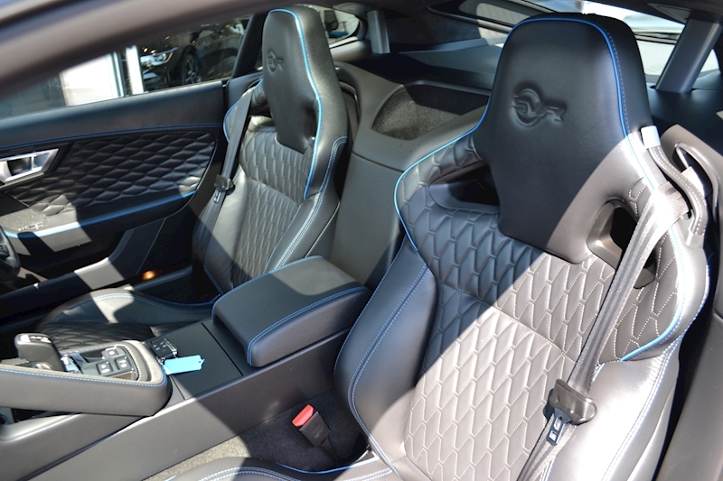 Jaguar 5.0 V8 Supercharged SVR Coupe 2dr Petrol Automatic (AWD) (269 g/km, 567 bhp)