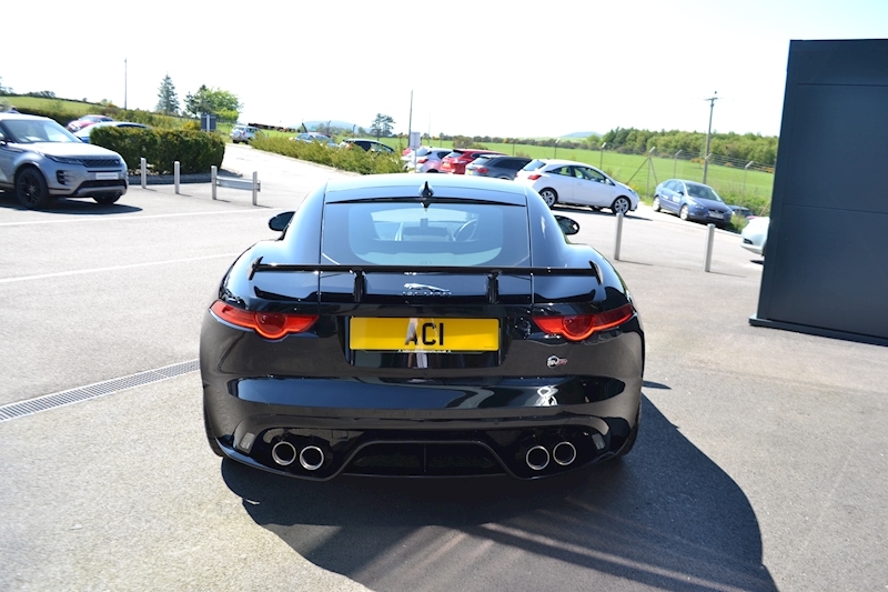 Jaguar 5.0 V8 Supercharged SVR Coupe 2dr Petrol Automatic (AWD) (269 g/km, 567 bhp)