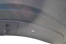 Jaguar 5.0 V8 Supercharged SVR Coupe 2dr Petrol Automatic (AWD) (269 g/km, 567 bhp)