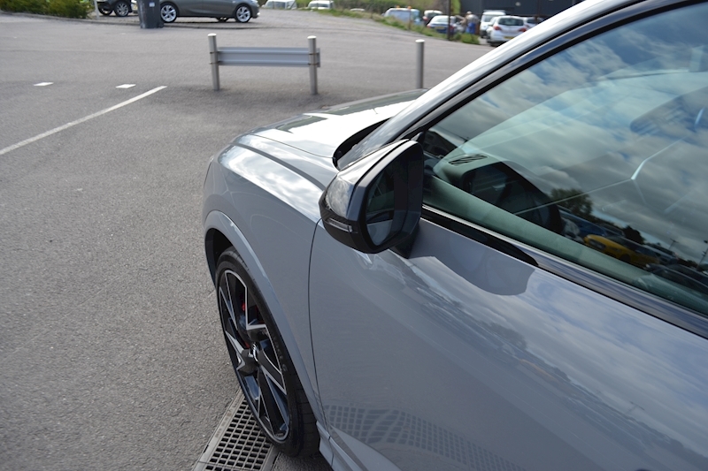 Audi 2.5 TFSI Vorsprung Sportback 5dr Petrol S Tronic quattro (s/s) (400 ps)