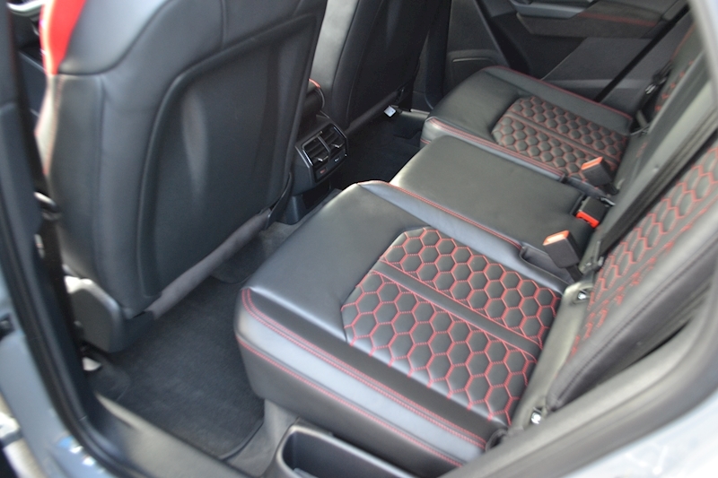 Audi 2.5 TFSI Vorsprung Sportback 5dr Petrol S Tronic quattro (s/s) (400 ps)