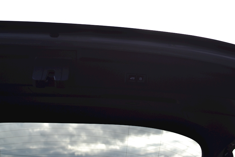 Audi 2.5 TFSI Vorsprung Sportback 5dr Petrol S Tronic quattro (s/s) (400 ps)