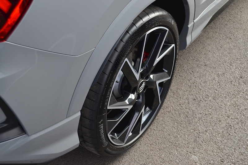 Audi 2.5 TFSI Vorsprung Sportback 5dr Petrol S Tronic quattro (s/s) (400 ps)