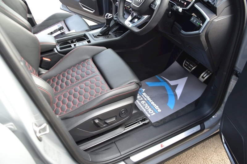 Audi 2.5 TFSI Vorsprung Sportback 5dr Petrol S Tronic quattro (s/s) (400 ps)