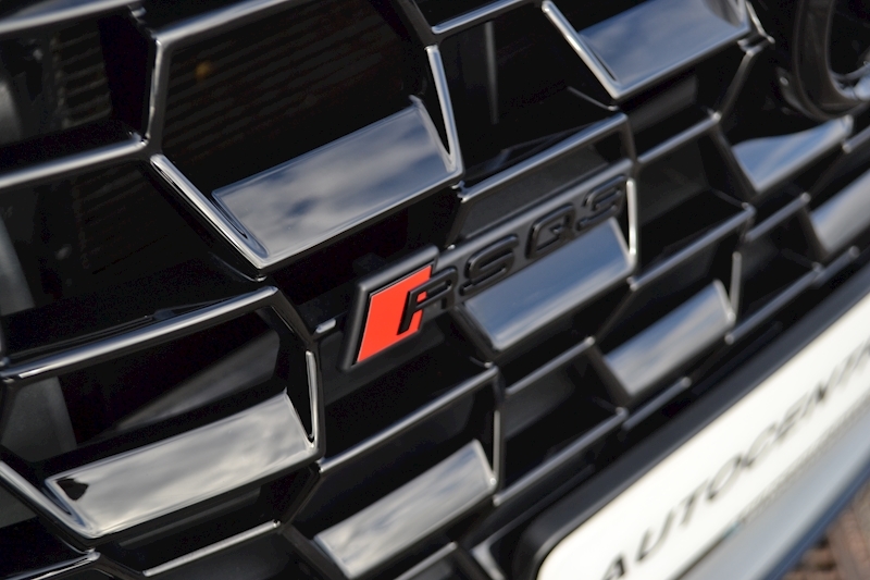 Audi 2.5 TFSI Vorsprung Sportback 5dr Petrol S Tronic quattro (s/s) (400 ps)