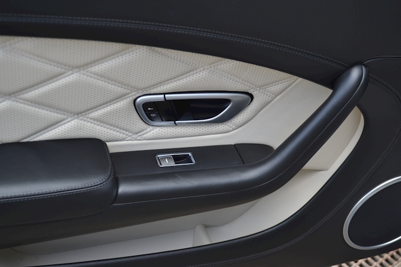 Bentley 6.0 W12 GTC Speed Convertible 2dr Petrol Auto 4WD (625 ps)