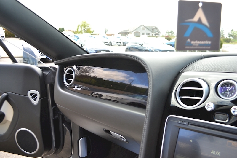 Bentley 6.0 W12 GTC Speed Convertible 2dr Petrol Auto 4WD (625 ps)